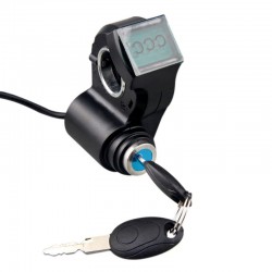 INTERRUPTOR CON LLAVE Y VOLTÍMETRO [ 5-99V VERDE ] fabricado por
